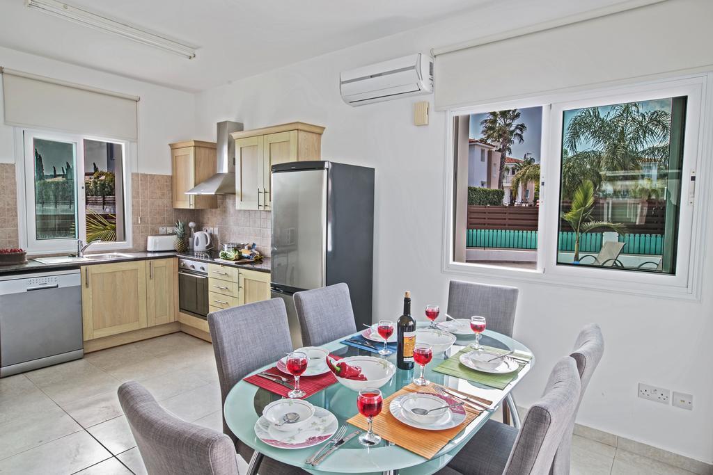 Halle Villa Protaras Kamer foto